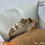 2510 Gold Plated 3 Flower LUXURY Spring Bracelet - Image 9