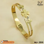 2510 Gold Plated 3 Flower LUXURY Spring Bracelet - Image 10
